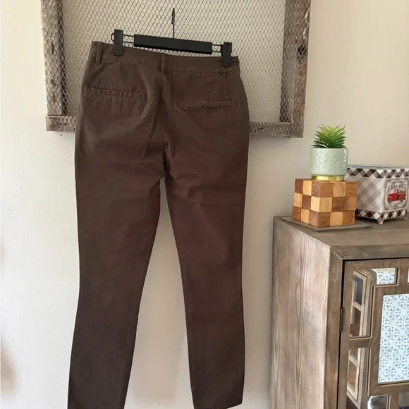 Brown Straight-Leg Pants - Picture 3 of 6